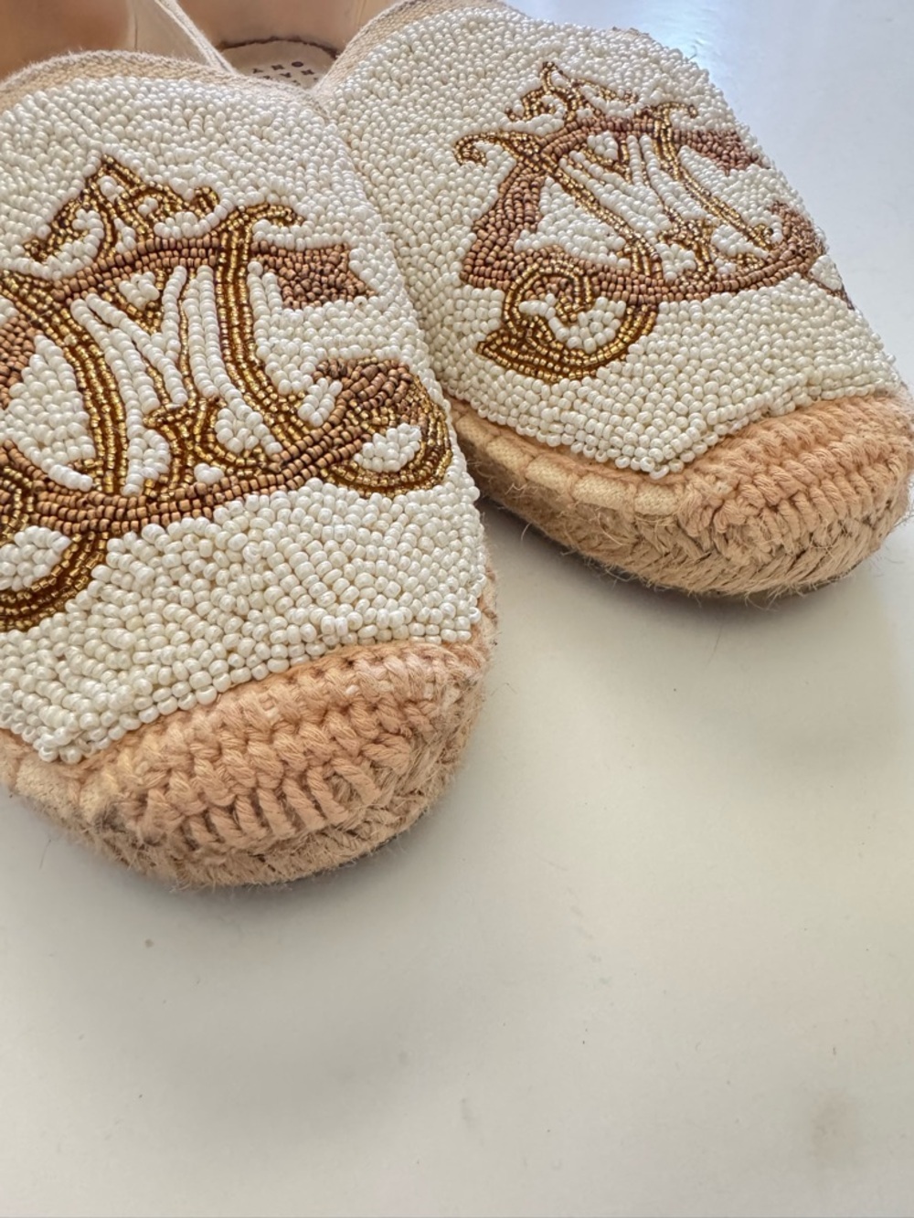 Tiana Gold & White Embellished Slip-On Flats Espadrille size 9 - Picture 5 of 6